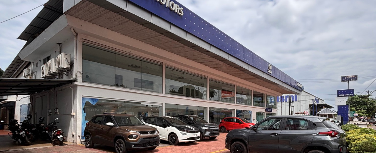 Luxon Tata Showrooms - Main Banner